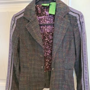 Stylish jacket with light purple velvet stripes on arms